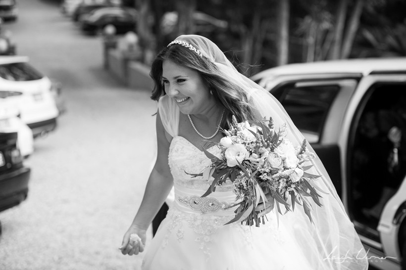 Bride arriving at Ecostudio Fellini Wedding