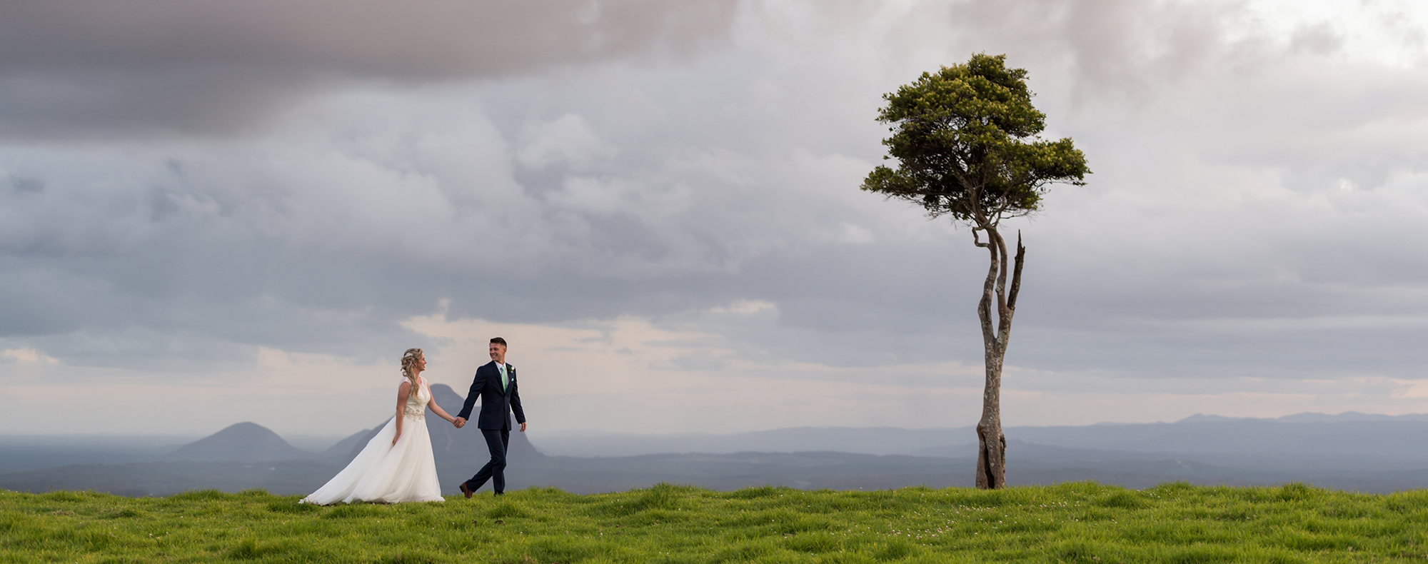 One Tree Hill Wedding Bride & Groom